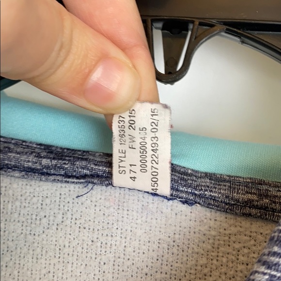 UNDER ARMOUR Sweatshirt Size Small - Picture 4 of 4